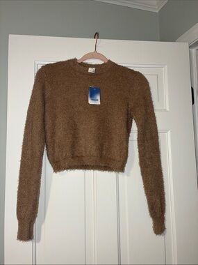 Abound cropped crewneck sweater